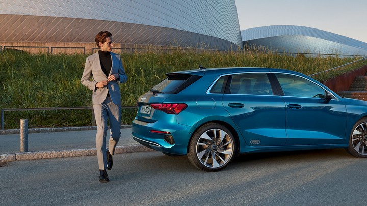 Audi Zubehör  Kaufen Sie passgenaues Zubehör für Audi